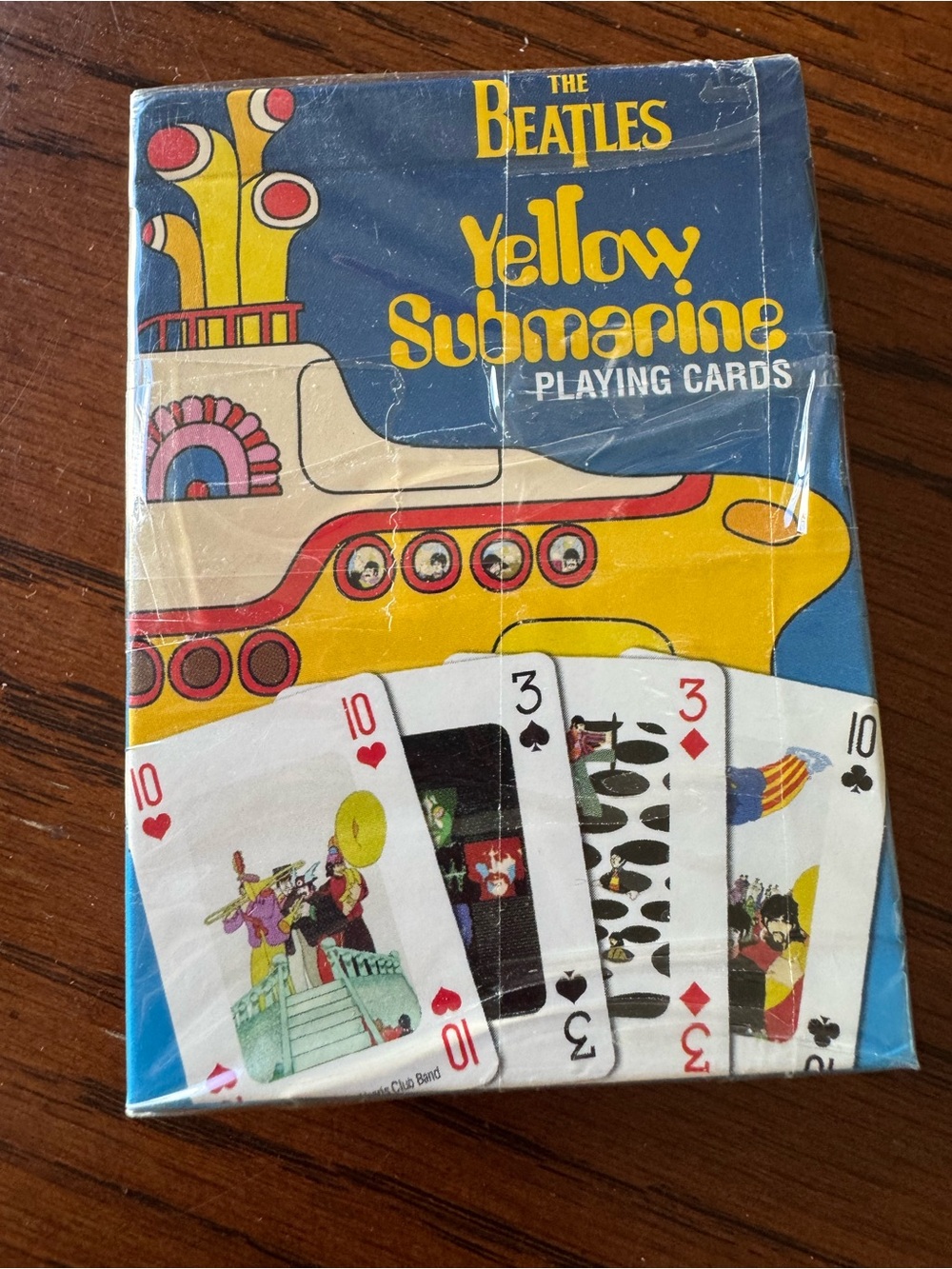 THE BEATLES 2004 "YELLOW SUBMARINE" PLAYING CARDS FACTORY SEALED New!! Deck